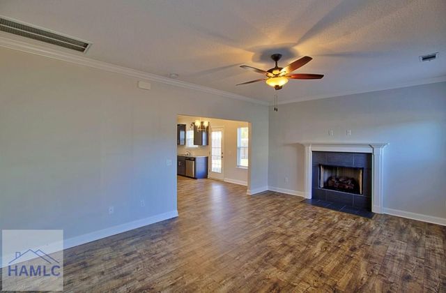 326 Fairview Circle, Hinesville, GA 31313