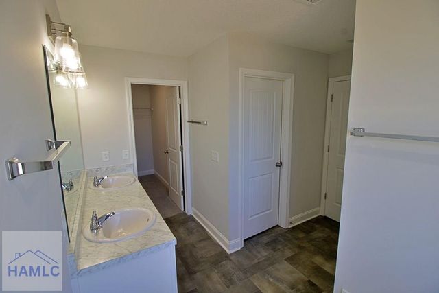 326 Fairview Circle, Hinesville, GA 31313