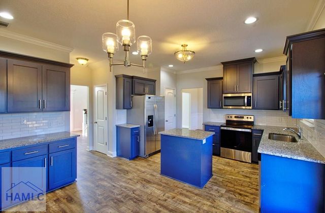 326 Fairview Circle, Hinesville, GA 31313