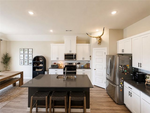 431 Snow Bend, Farmington, AR 72730