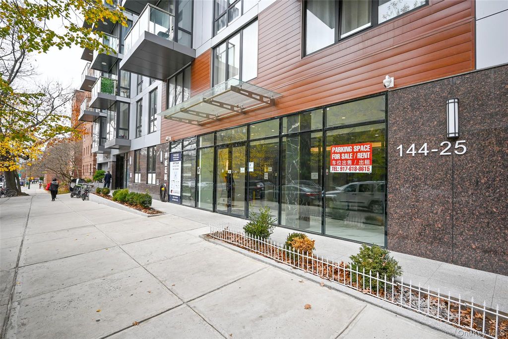 144-27 Sanford Avenue 5K, Flushing, NY 11355 — exterior