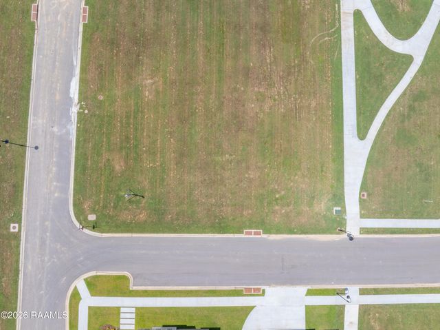 200 Sea Island Lane, Youngsville, LA 70592