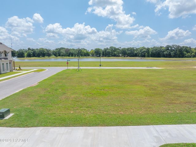 200 Sea Island Lane, Youngsville, LA 70592