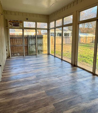 2460 CARDIGAN DR, Memphis, TN 38119