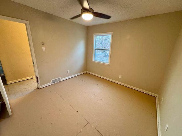 2460 CARDIGAN DR, Memphis, TN 38119