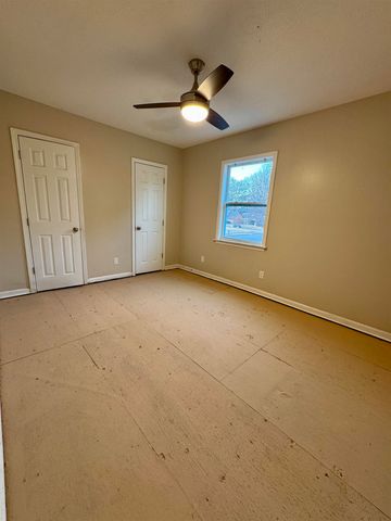 2460 CARDIGAN DR, Memphis, TN 38119