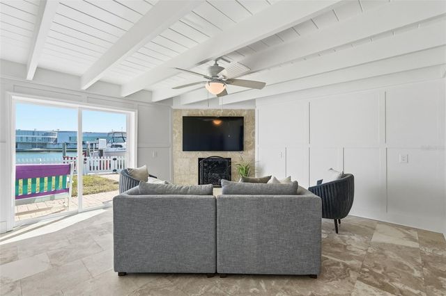 15302 HARBOR DRIVE, Madeira Beach, FL 33708