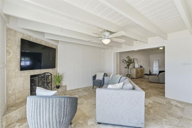 15302 HARBOR DRIVE, Madeira Beach, FL 33708