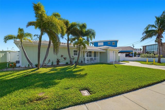 15302 HARBOR DRIVE, Madeira Beach, FL 33708