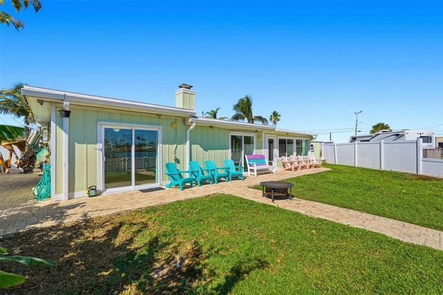 15302 HARBOR DRIVE, Madeira Beach, FL 33708