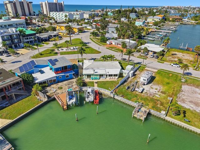 15302 HARBOR DRIVE, Madeira Beach, FL 33708