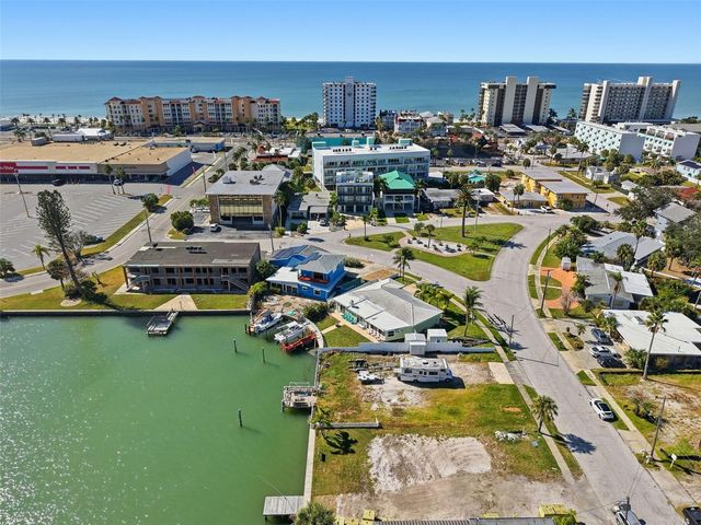 15302 HARBOR DRIVE, Madeira Beach, FL 33708