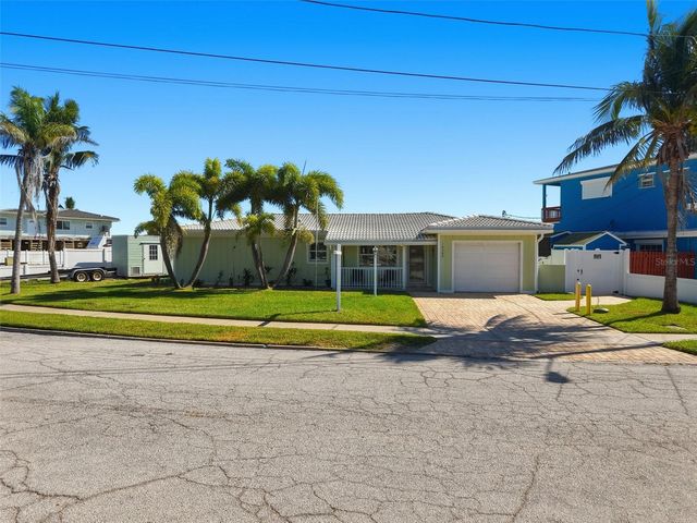 15302 HARBOR DRIVE, Madeira Beach, FL 33708