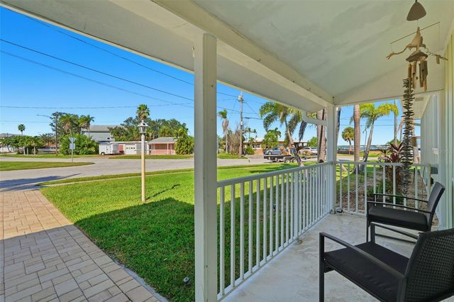 15302 HARBOR DRIVE, Madeira Beach, FL 33708