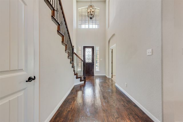 417 Sagebrush Lane, Waxahachie, TX 75165