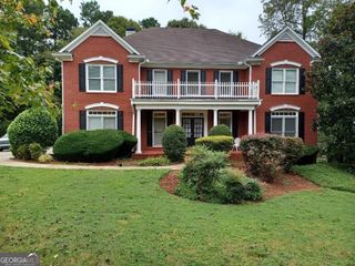 310 Stoneleigh, Atlanta, GA 30331
