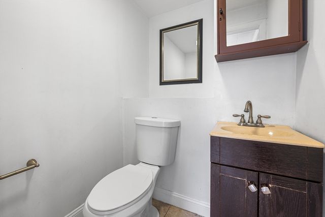 546 Shirley St, Winthrop, MA 02152
