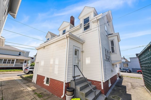 546 Shirley St, Winthrop, MA 02152
