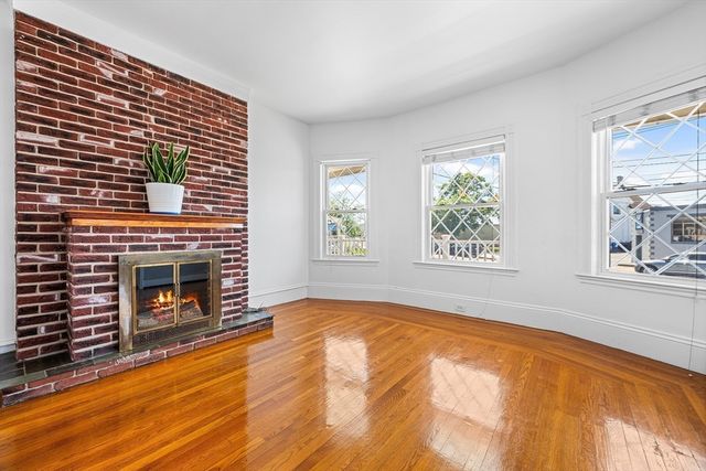 546 Shirley St, Winthrop, MA 02152