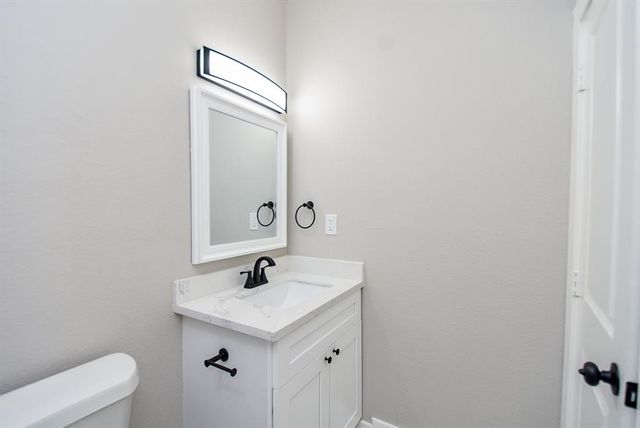 16974 W Lynbrook, Montgomery, TX 77316