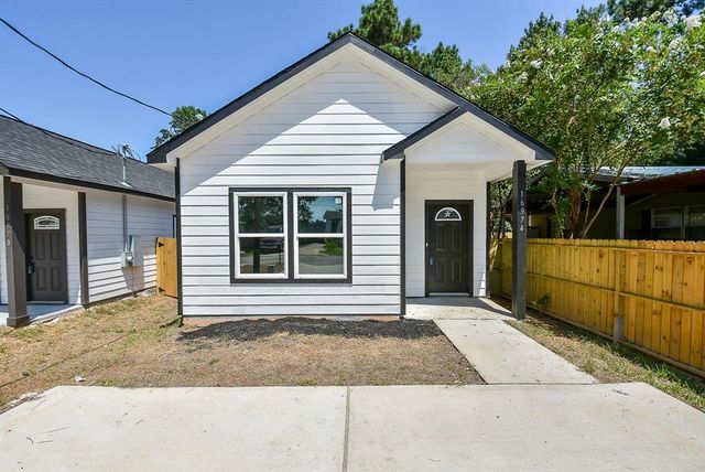 16974 W Lynbrook, Montgomery, TX 77316