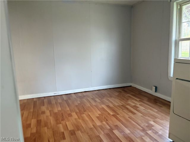 237 Race Avenue, Byesville, OH 43723