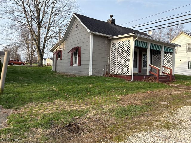 237 Race Avenue, Byesville, OH 43723