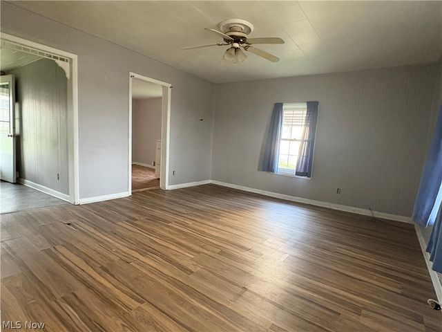 237 Race Avenue, Byesville, OH 43723