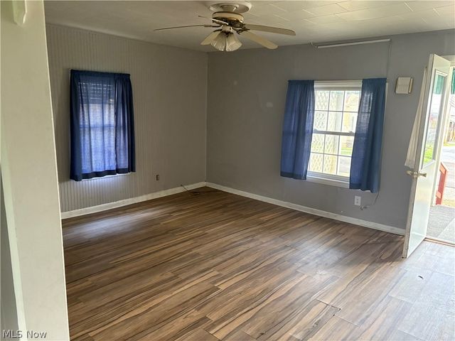 237 Race Avenue, Byesville, OH 43723