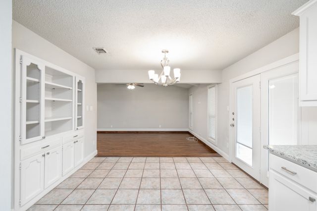 6728 Fair Meadows Drive, North Richland Hills, TX 76182