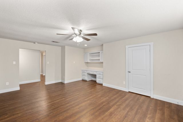 6728 Fair Meadows Drive, North Richland Hills, TX 76182