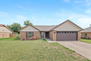 6728 Fair Meadows Drive, North Richland Hills, TX 76182