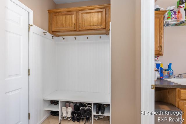 4501 Hickory Grove Court Ne, Grand Rapids Twp, MI 49301