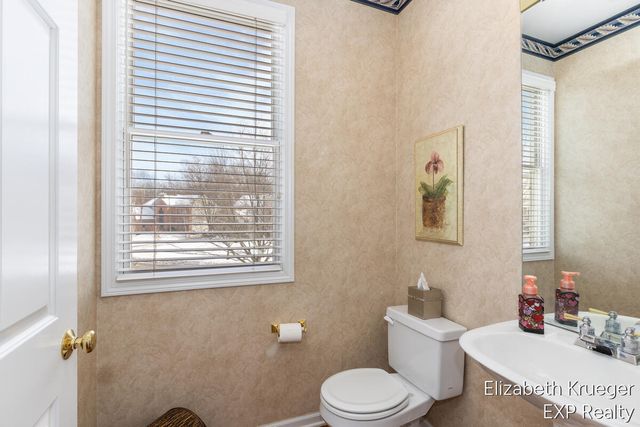 4501 Hickory Grove Court Ne, Grand Rapids Twp, MI 49301