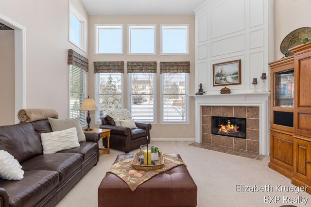 4501 Hickory Grove Court Ne, Grand Rapids Twp, MI 49301