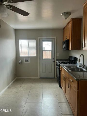 140 W 5th Street 2, San Dimas, CA 91773