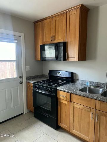 140 W 5th Street 2, San Dimas, CA 91773