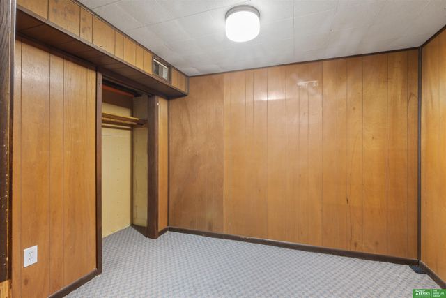 4905 N 59TH Street, Omaha, NE 68104