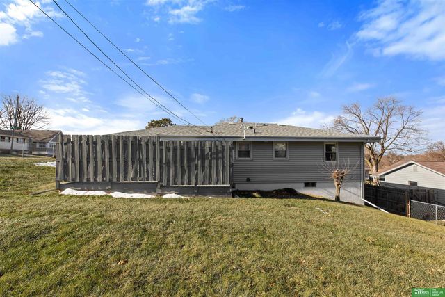 4905 N 59TH Street, Omaha, NE 68104