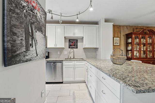 251 Shakespeare Drive 332, Clayton, GA 30525