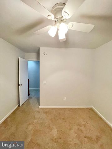 1208 W ABINGDON DR, Alexandria, VA 22314