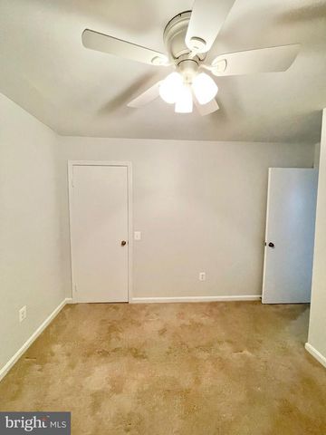 1208 W ABINGDON DR, Alexandria, VA 22314