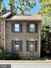 1208 W ABINGDON DR, Alexandria, VA 22314