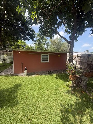1304 DONWOODS LANE, Royal Palm Beach, FL 33411