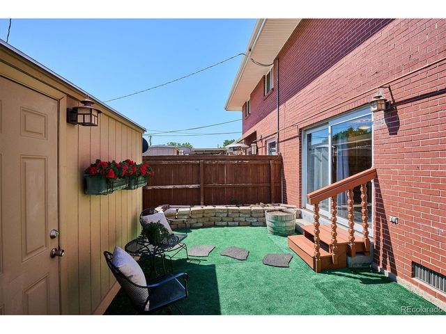 3952 S Yosemite St, Denver, CO 80237
