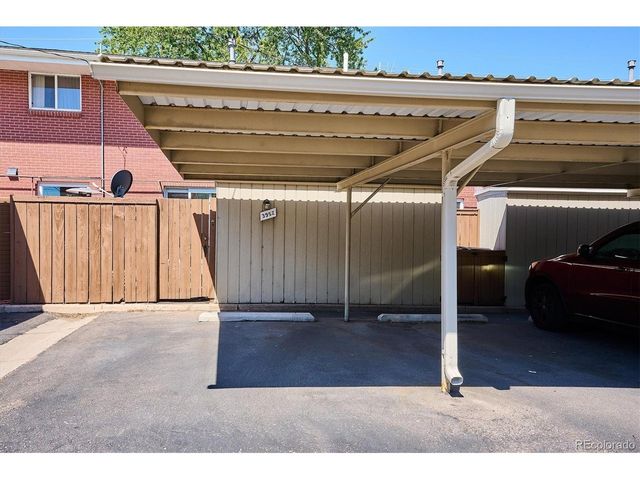 3952 S Yosemite St, Denver, CO 80237