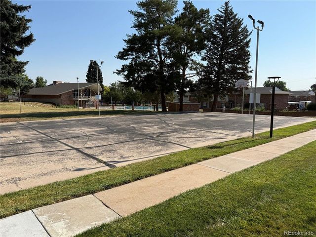 3952 S Yosemite St, Denver, CO 80237