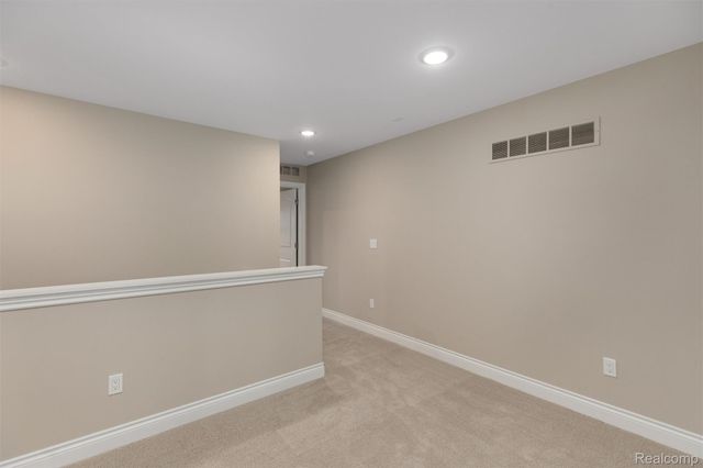 807 Balmoral Ln, Troy, MI 48085