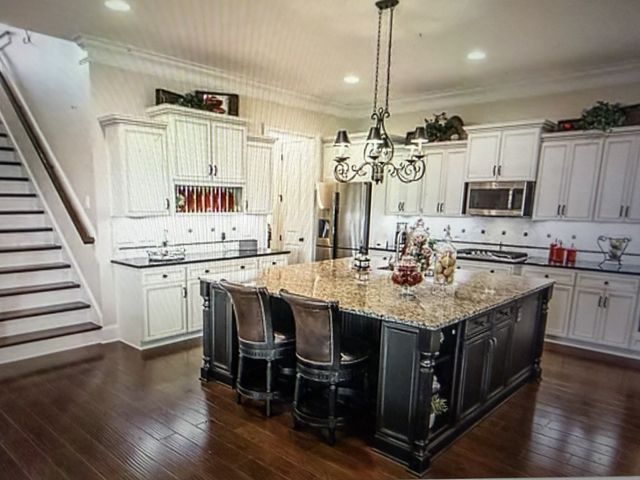 1655 Noah Ln, Gallatin, TN 37066