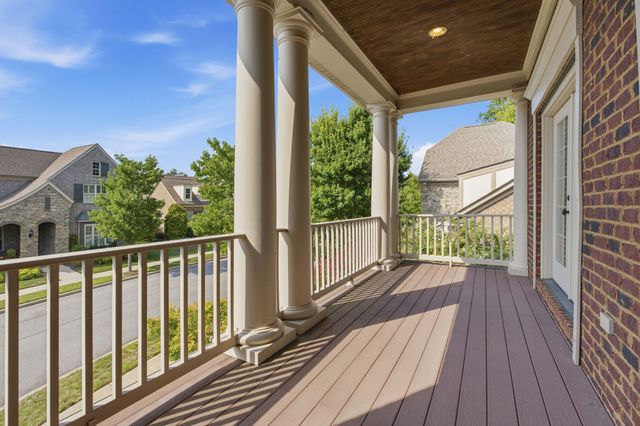 1655 Noah Ln, Gallatin, TN 37066